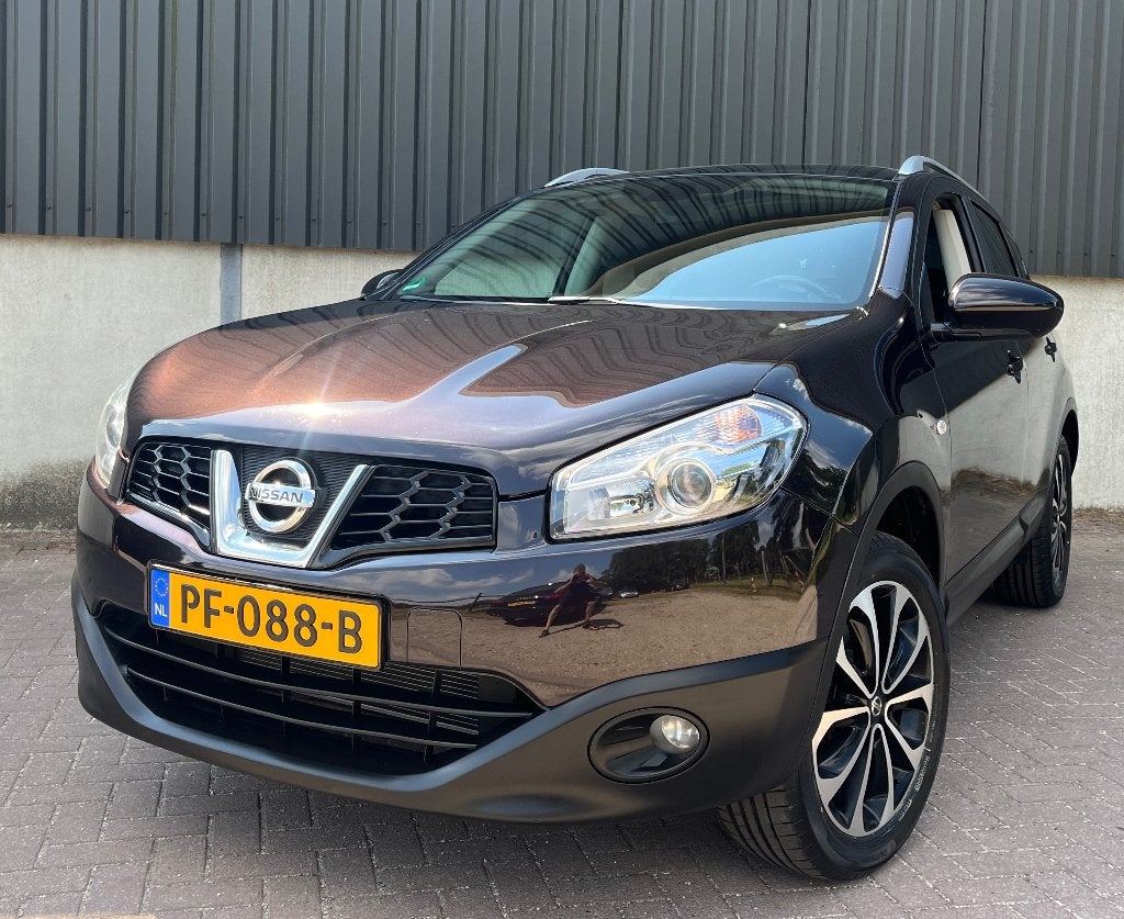 Nissan Qashqai 2.0 Acenta | APK 08-2027 | Airco | panodak, Stof, Zwart, 4 cilinders, Zwart
