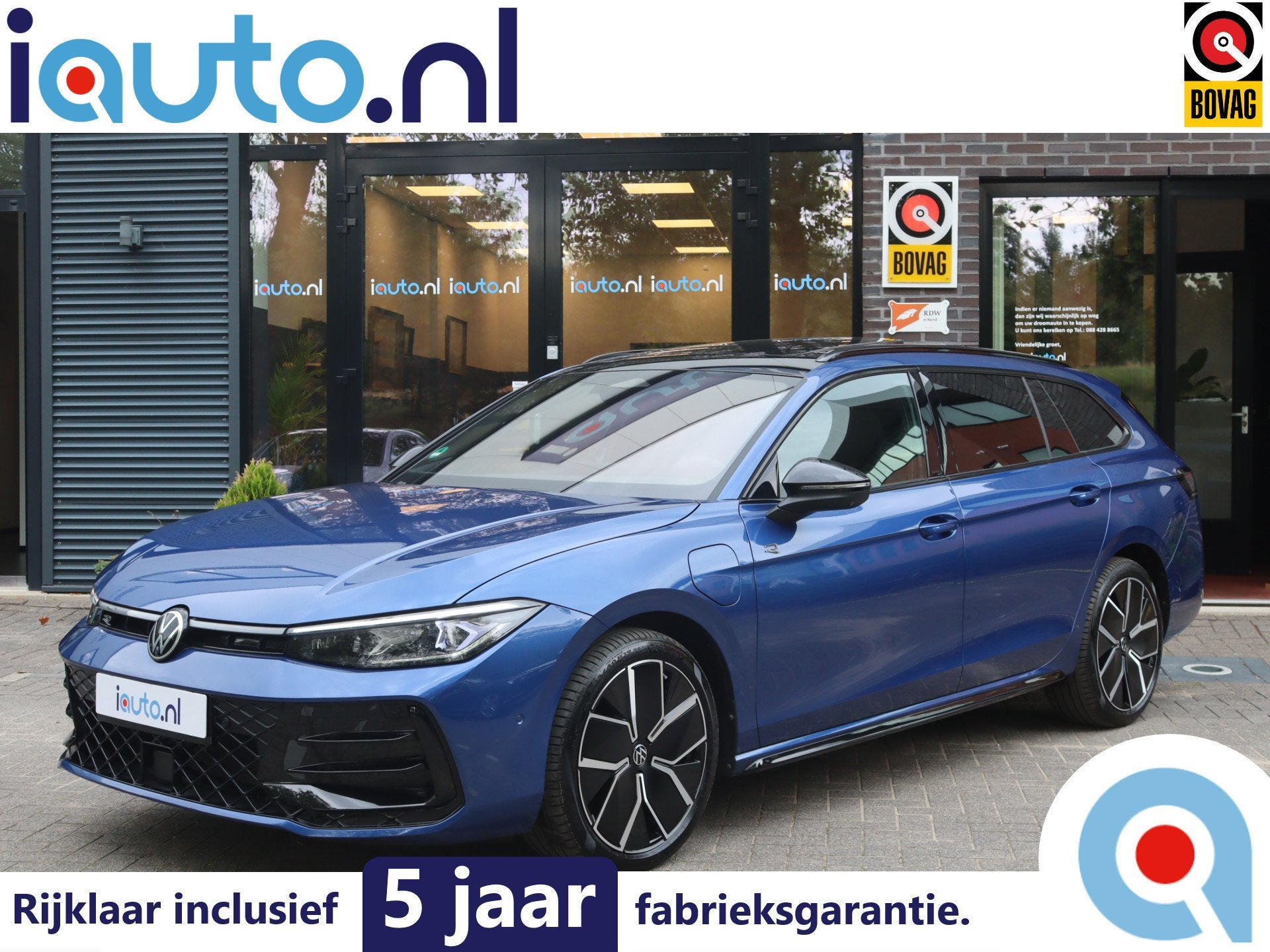 Volkswagen Passat Variant 1.5 eHybrid 272PK R-Line Black Sty, 4 cilinders, Blauw, Hybride Elektrisch/Benzine, 1758 kg