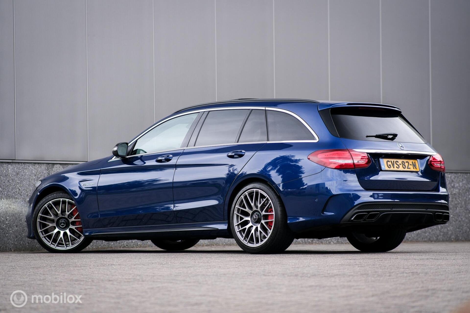 Mercedes C-klasse Estate AMG 63 S 585 pk | Drivers Pack | Un, Auto's, Automaat, Dealer onderhouden, Achterwielaandrijving, Gebruikt