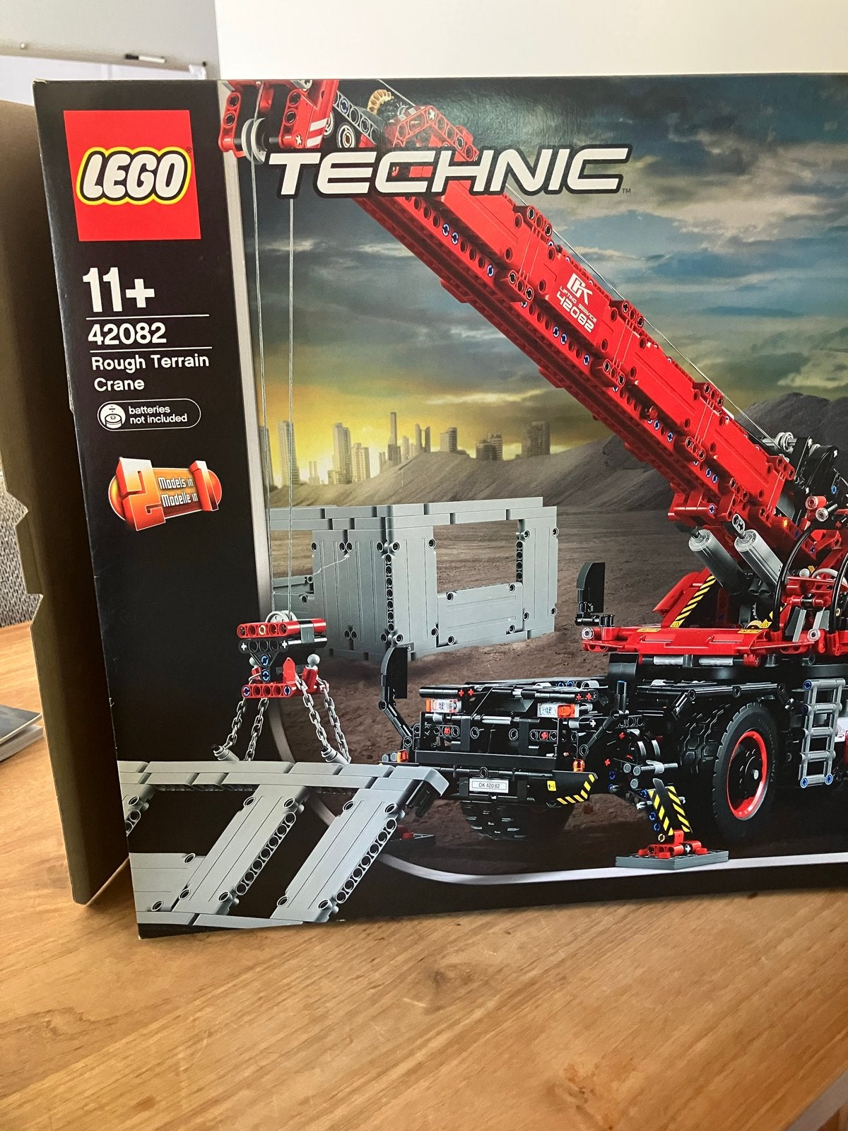LEGO Technic 42082 Ruw Terrein Kraan, Ophalen, Zo goed als nieuw