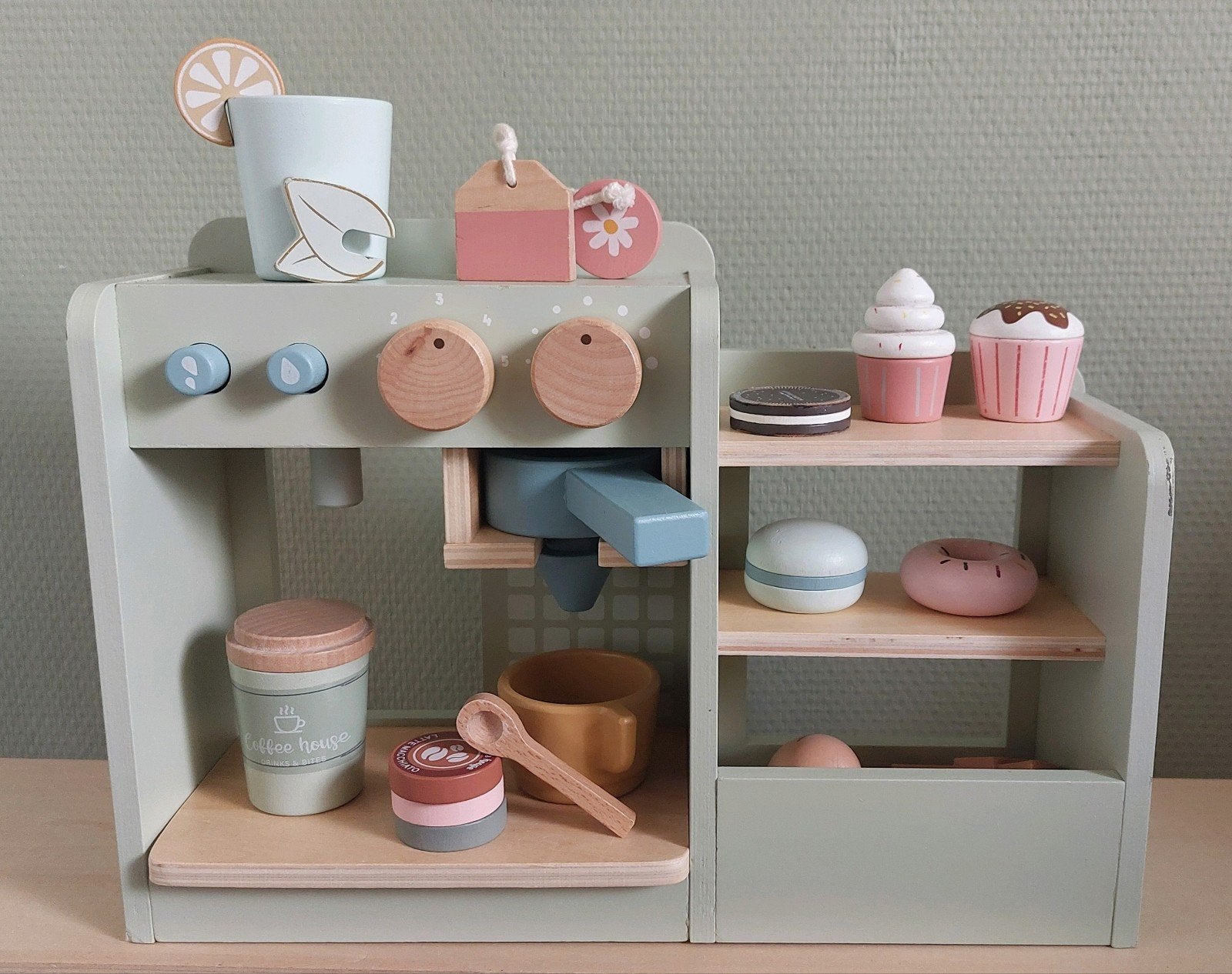 little dutch houten koffiehoek, Ophalen of Verzenden, Zo goed als nieuw, Poppenhuis