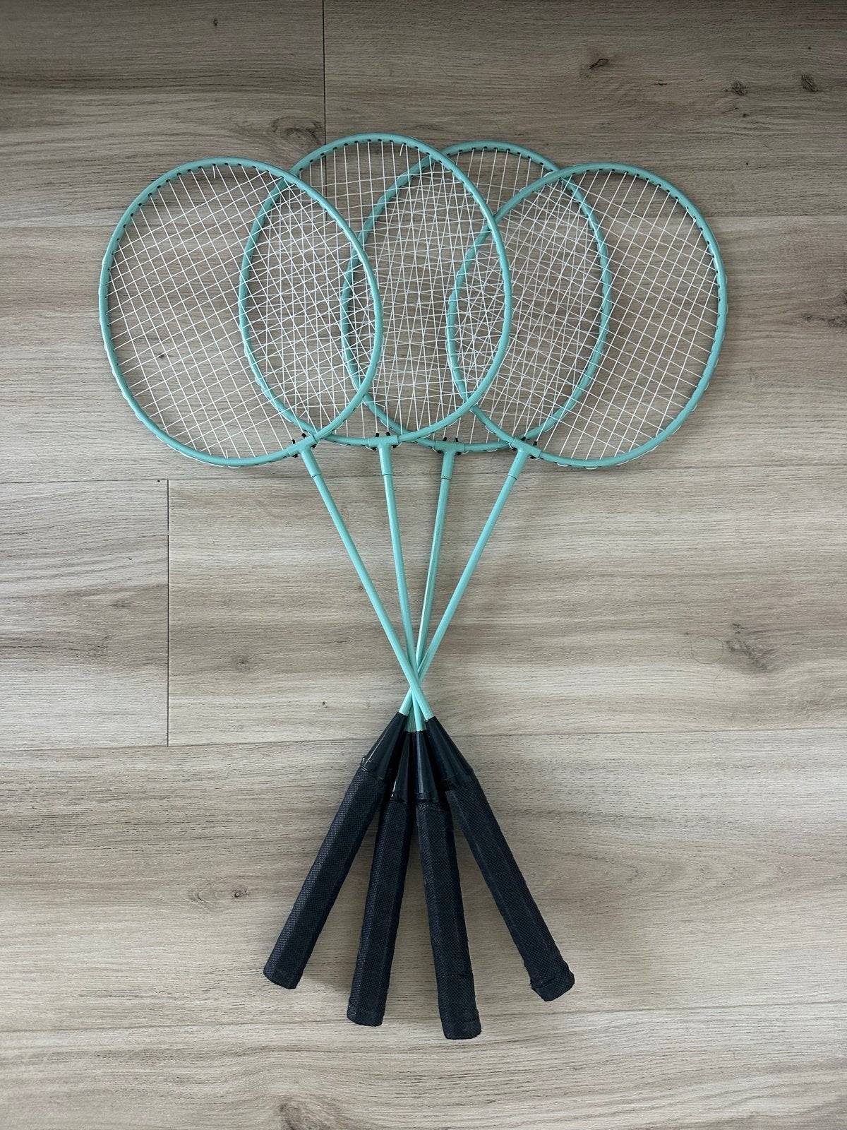 Set van 4 badmintonrackets, Sport en Fitness, Badminton, Ophalen of Verzenden, Gebruikt, Racket(s)
