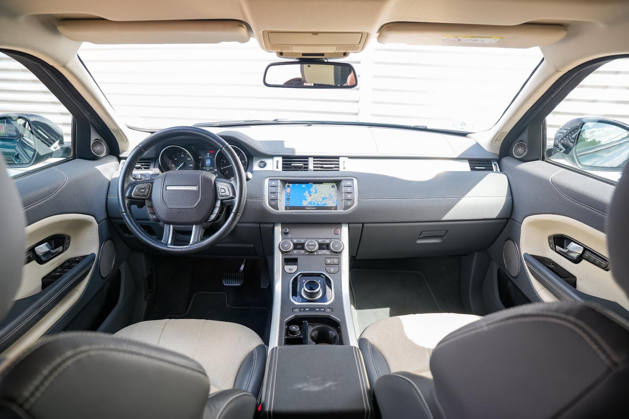 Land Rover Range Rover Evoque 2.0 Si4 SE Dynamic Stuurverw., Auto's, Euro 6, 4 cilinders, Automatische klimaatregeling, Leder