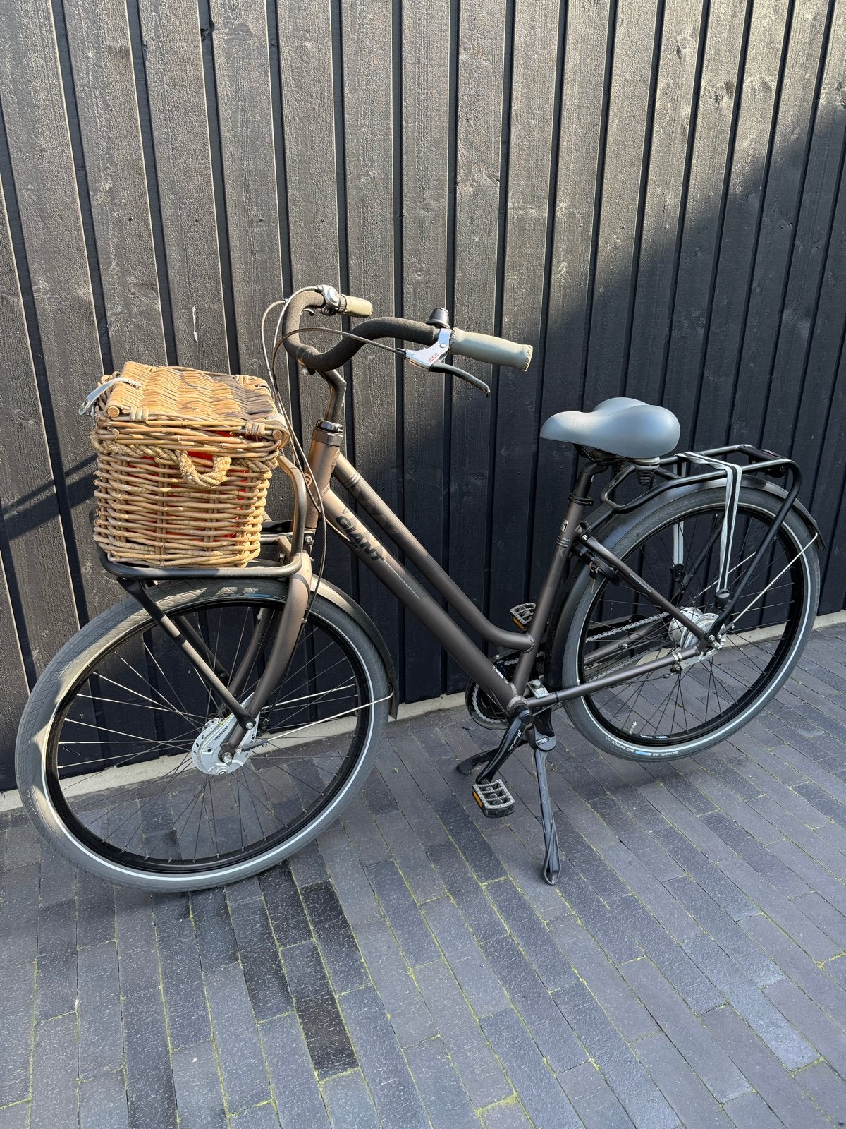 Giant Triple-X Damesfiets maat M met mand - Zgan, Fietsen en Brommers, Ophalen, Versnellingen, Giant, Zo goed als nieuw