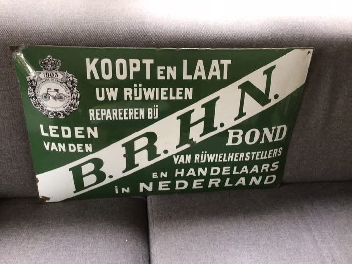 Topbord van BRHN, Verzamelen, Merken en Reclamevoorwerpen, Ophalen of Verzenden, Zo goed als nieuw