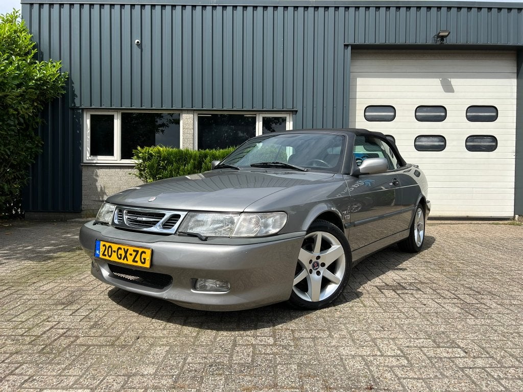 Saab 9-3 2.0 Turbo Aero Cabrio AUT 2001 Grijs, Zwart, 4 cilinders, Cabriolet, 1600 kg