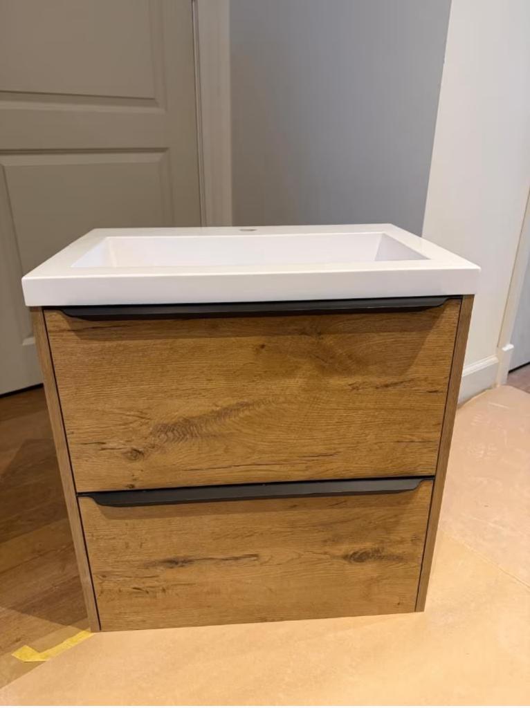 Badkamermeubel eiken met wastafel, zeer mooie kwaliteit, Huis en Inrichting, Badkamer | Badkamermeubels, Ophalen, 50 tot 100 cm