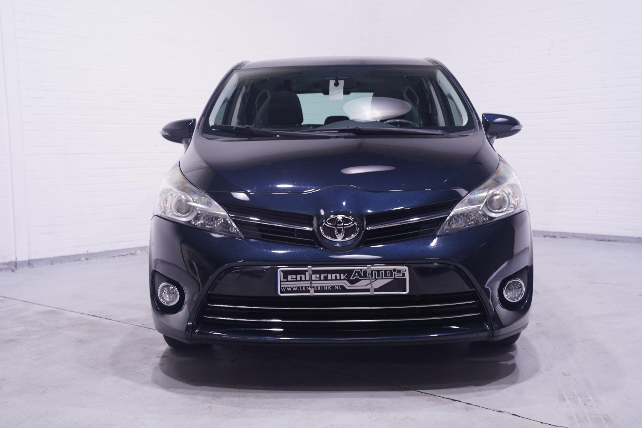 Toyota Verso 1.6 VVT-i Business Camera private-glas trekhaak, Auto's, Voorwielaandrijving, Gebruikt, 4 cilinders, 132 pk