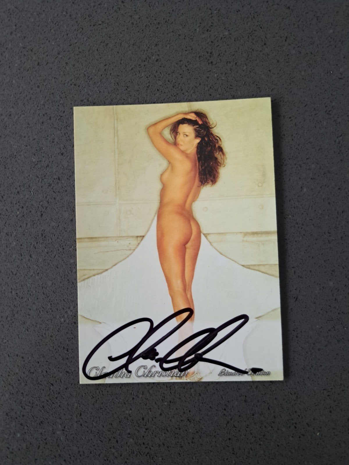 Gesigneerde foto Claudia Christian, Gebruikt, 1980 tot heden, Foto, Ophalen of Verzenden