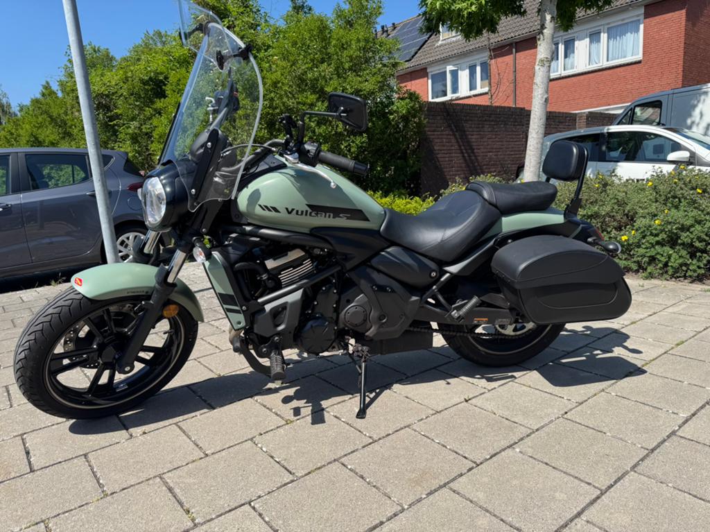 Kawasaki Vulcan S Tourer - 2024 - 7104KM, Motoren, Ophalen, Gebruikt