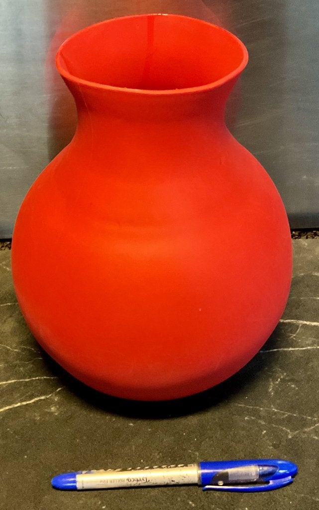 Rode Rubberen Vaas - Design - Groot Formaat, Ophalen, Kunststof, Gebruikt, Geschikt voor buiten