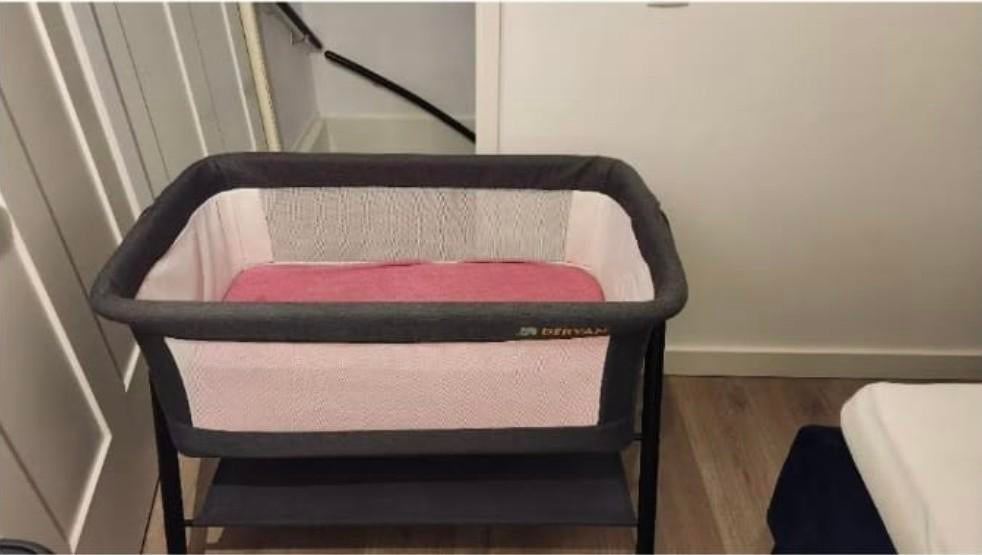2x Deryan wieg / co sleeper, Kinderen en Baby's, Babywiegjes en Ledikanten, Zo goed als nieuw, Wieg, Ophalen