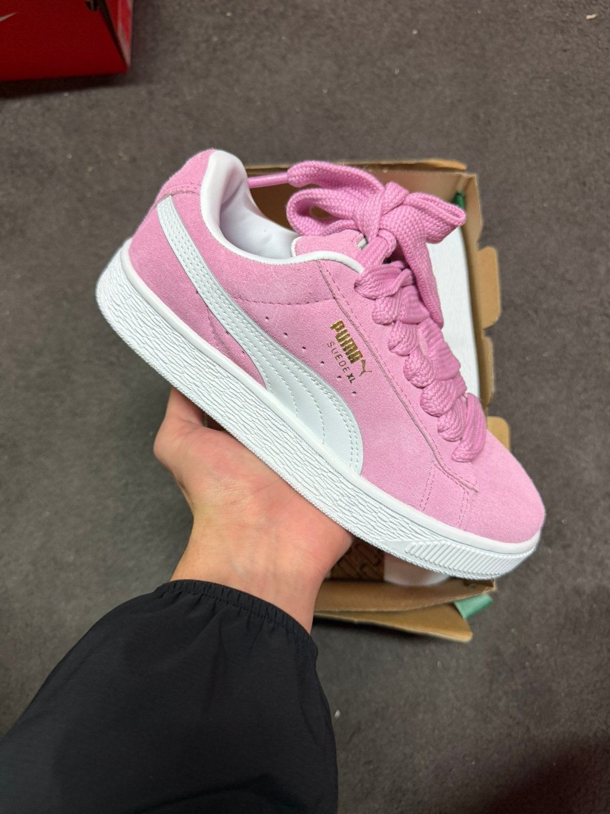 Puma suede xl roze - 37, Ouma, Nieuw, Ophalen of Verzenden, Sneakers of Gympen