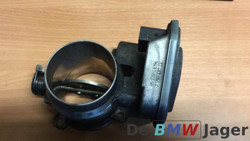 Gasklephuis BMW M47N2 M57N diesel Motor  11717791481, Gebruikt, Ophalen of Verzenden, BMW, BMW