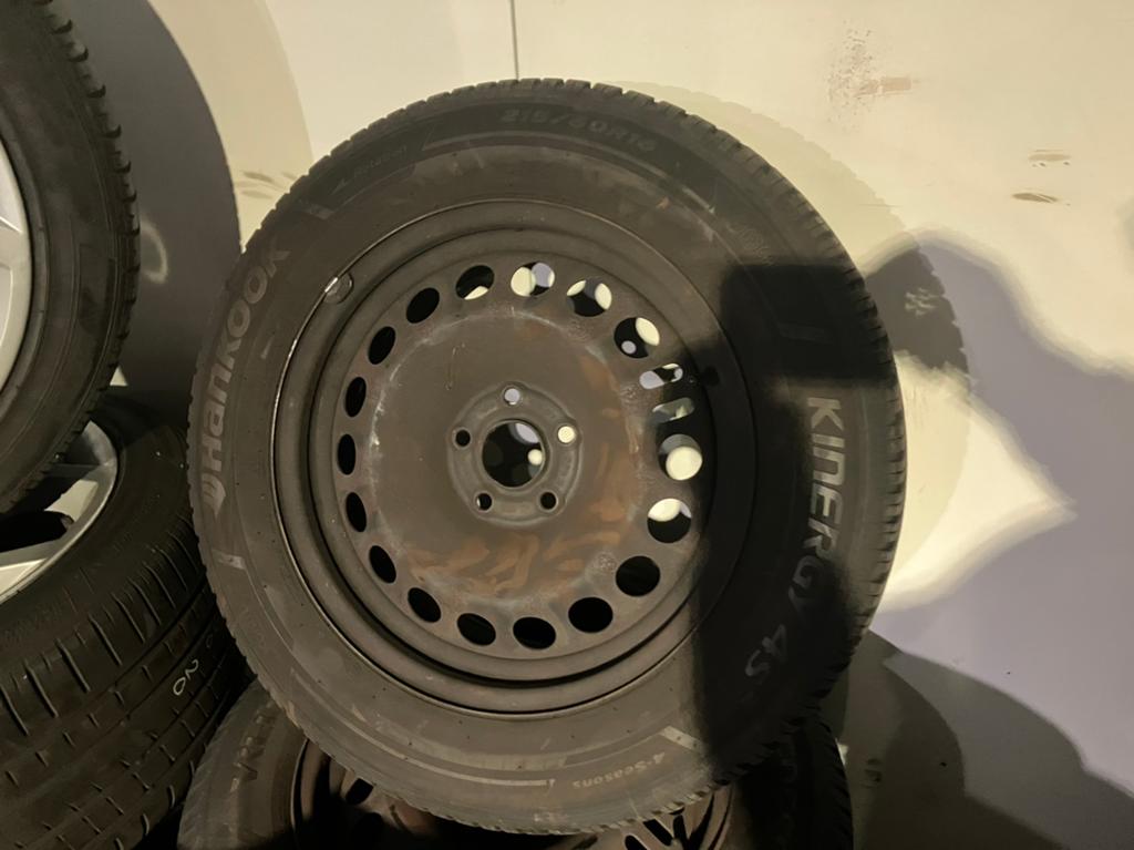 16 inch 4seasons Vredesteijn banden 215/60/16, Ophalen, 215 mm, 16 inch, Band(en)