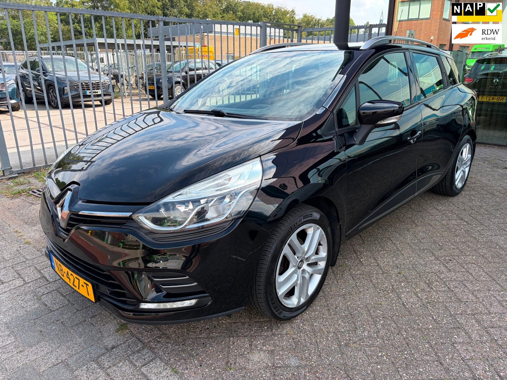 Renault Clio Estate 0.9 TCe Zen / Navi / PDC / LED, Auto's, 898 cc, 1063 kg, Gebruikt, Euro 6