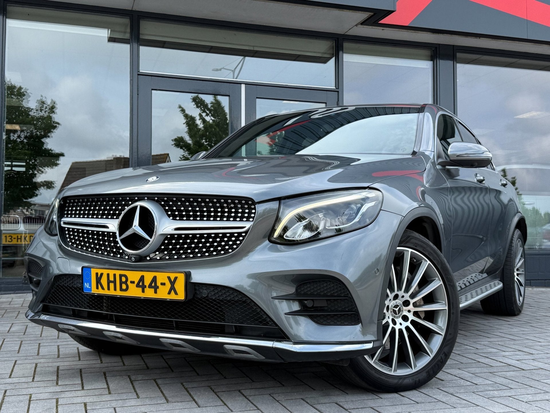 Mercedes-Benz GLC-klasse Coupé 250 4MATIC AMG Kanteldak 360, Automaat, Dealer onderhouden, Gebruikt, Zwart