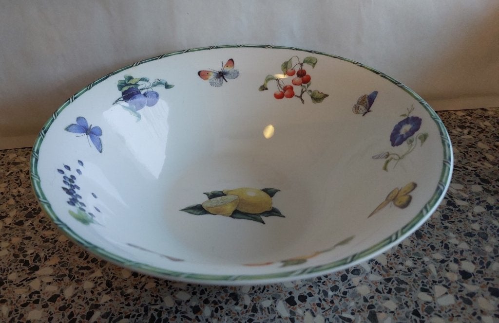 Schaal groot ca 23 cm JBS Fruit & Flowers, Ophalen of Verzenden, Overige stijlen, Porselein, Schaal of Schalen