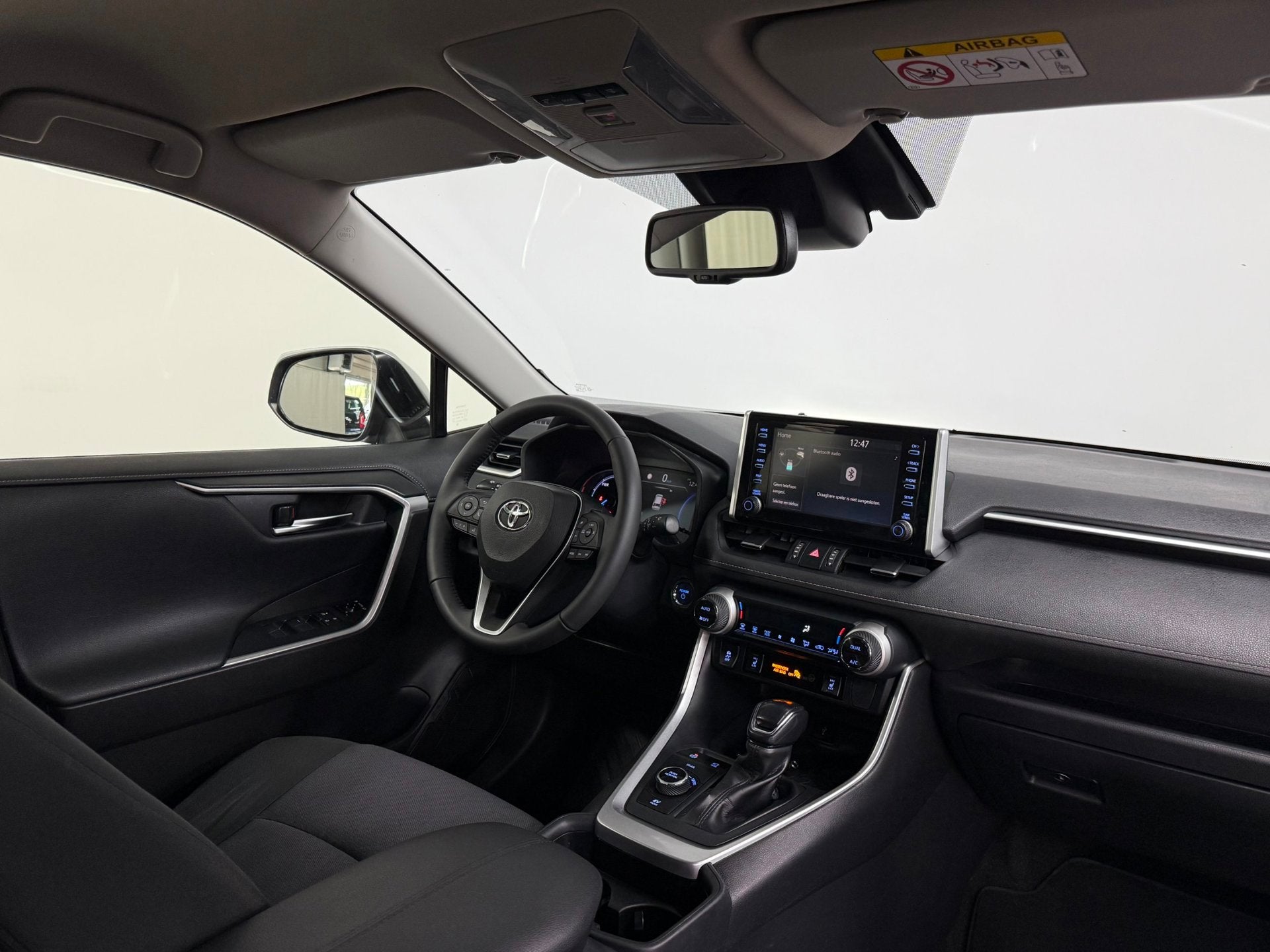 Toyota RAV4 2.5 Hybrid AWD Carplay, ACC, Keyless, Auto's, Automaat, Dealer onderhouden, Stof, Gebruikt