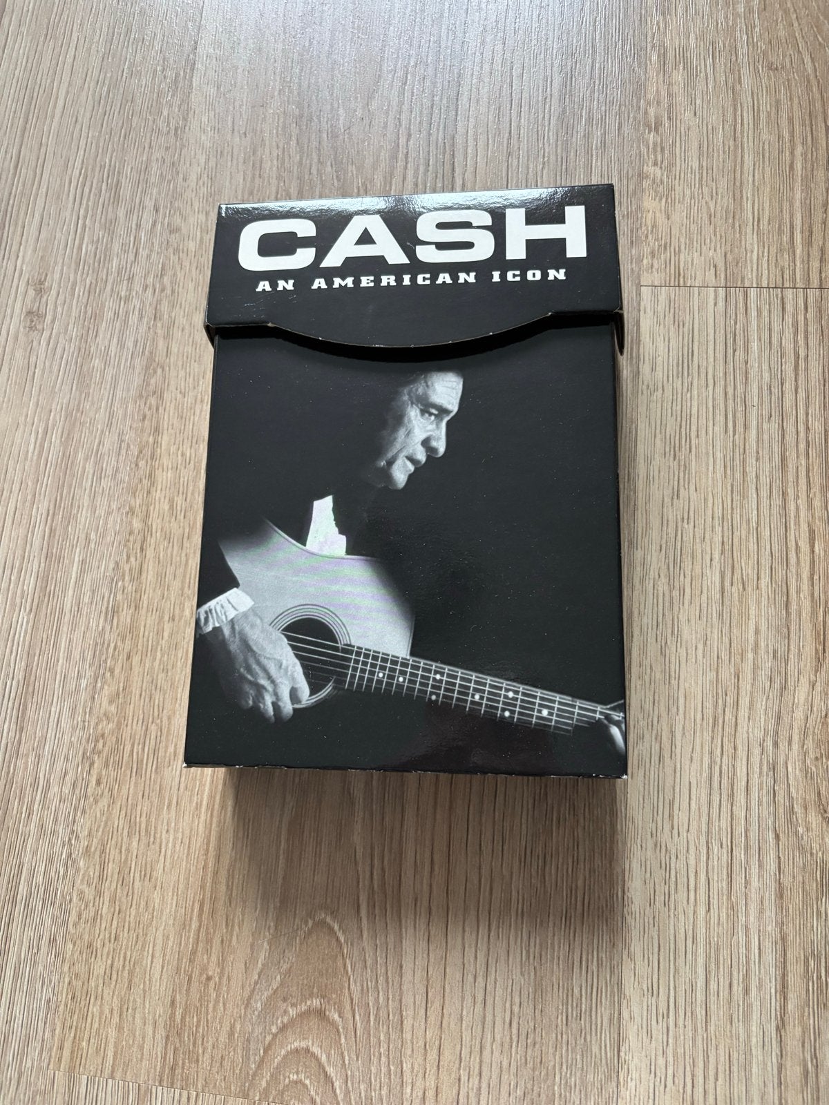 Johnny Cash: An American Icon - Boxset (2 DVD + 1 CD), Alle leeftijden, Ophalen of Verzenden, Zo goed als nieuw