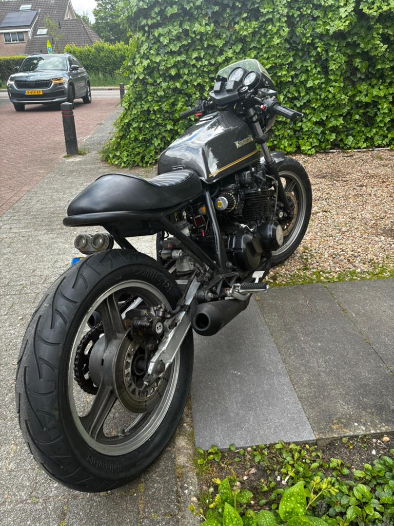 Kawsaki gpz 550, Ophalen
