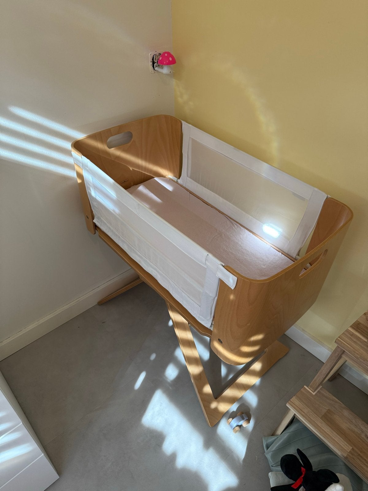 Bednest Co-sleeper met 2 matrassen en accessoires, Ophalen, Zo goed als nieuw, Wieg