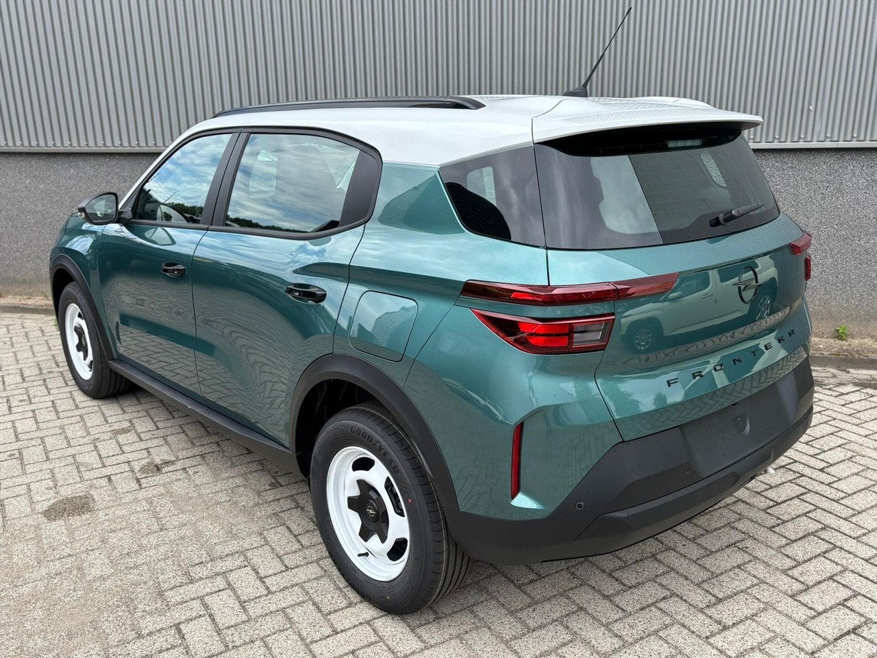 Foto 7 van Opel Frontera 1.2 Turbo Hybrid 136pk eDCT | VOORRAAD VOORDEE