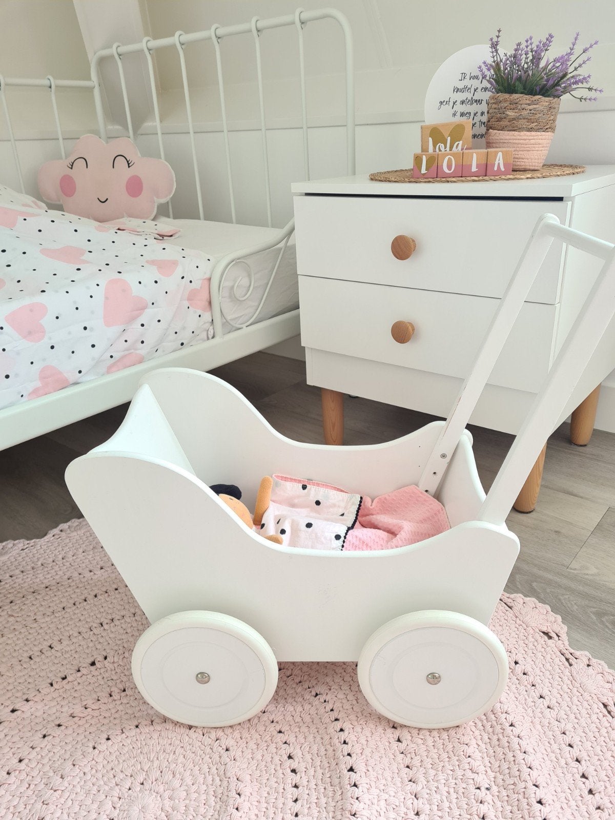 Prachtig houten poppenwagen., Ophalen, Zo goed als nieuw, Overige typen