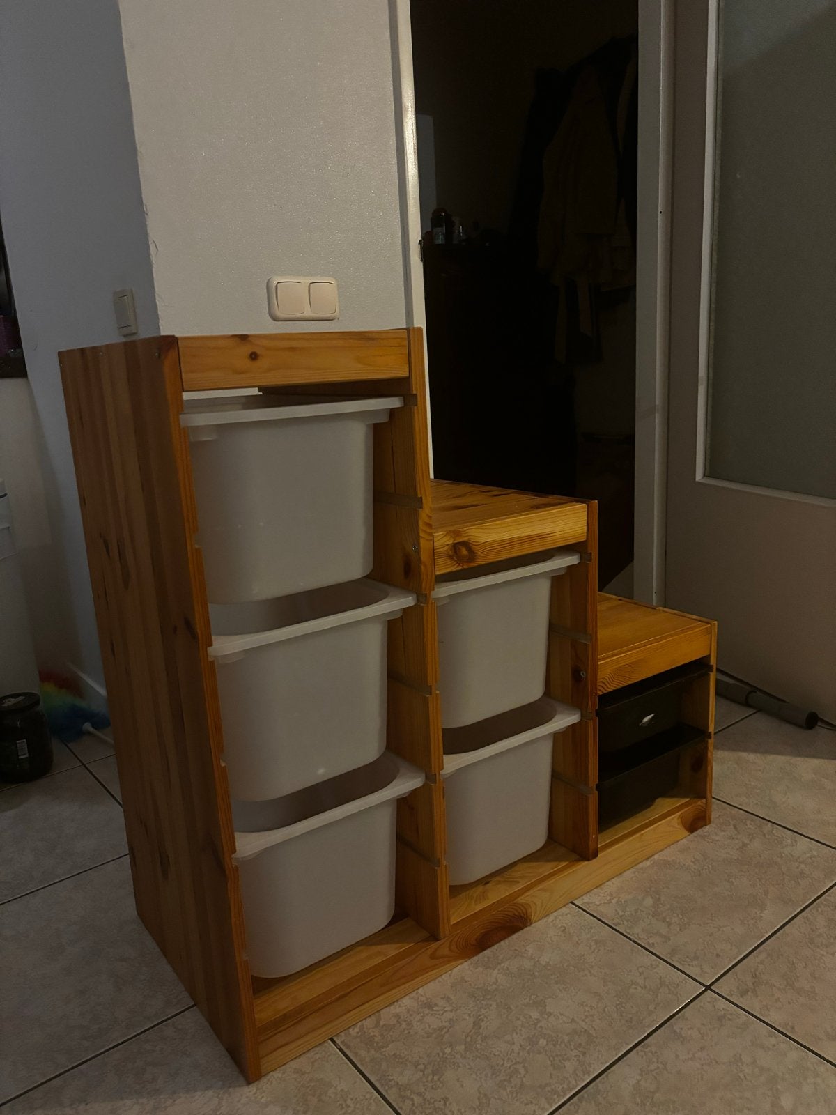 Houten kast incl opbergbakken, Ophalen, Gebruikt, Kast