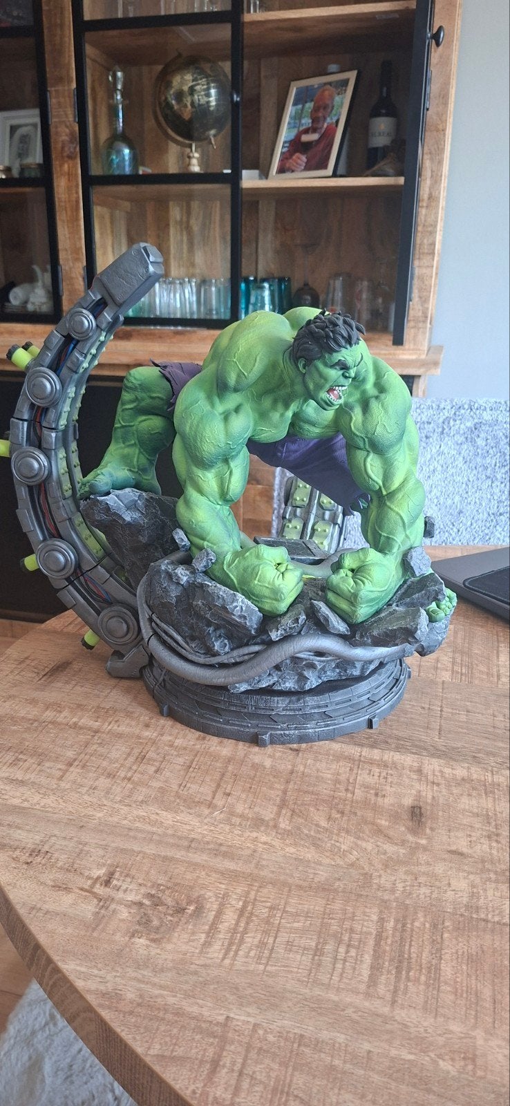 Hulk statue!, Ophalen of Verzenden, Zo goed als nieuw