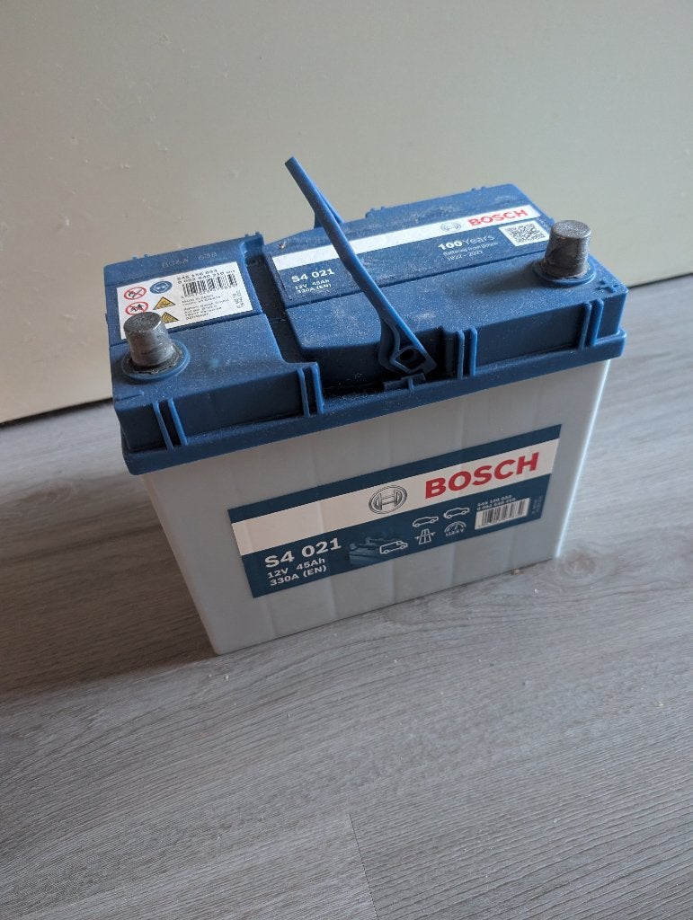 Bosch S4 021 Accu 12V 45Ah 330A, Ophalen, Gebruikt