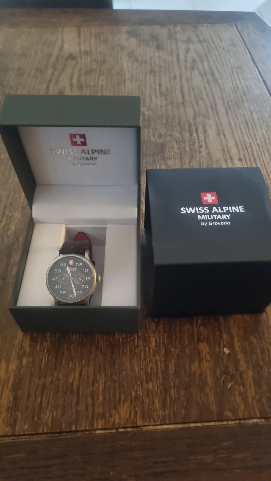 Swiss Alpine Military Horloge - Zo goed als nieuw, Overige merken, Leer, Staal, Polshorloge