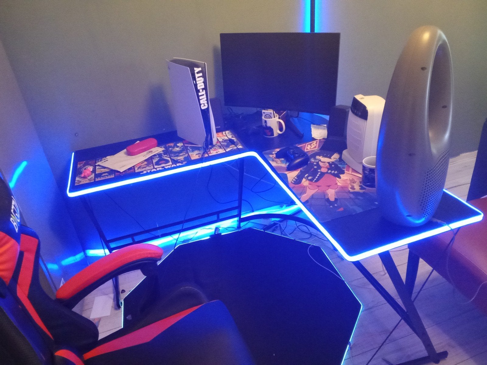 te koop moet weg Gaming bureau met LED verlichting, Ophalen, Zwart, Gebruikt, Metaal