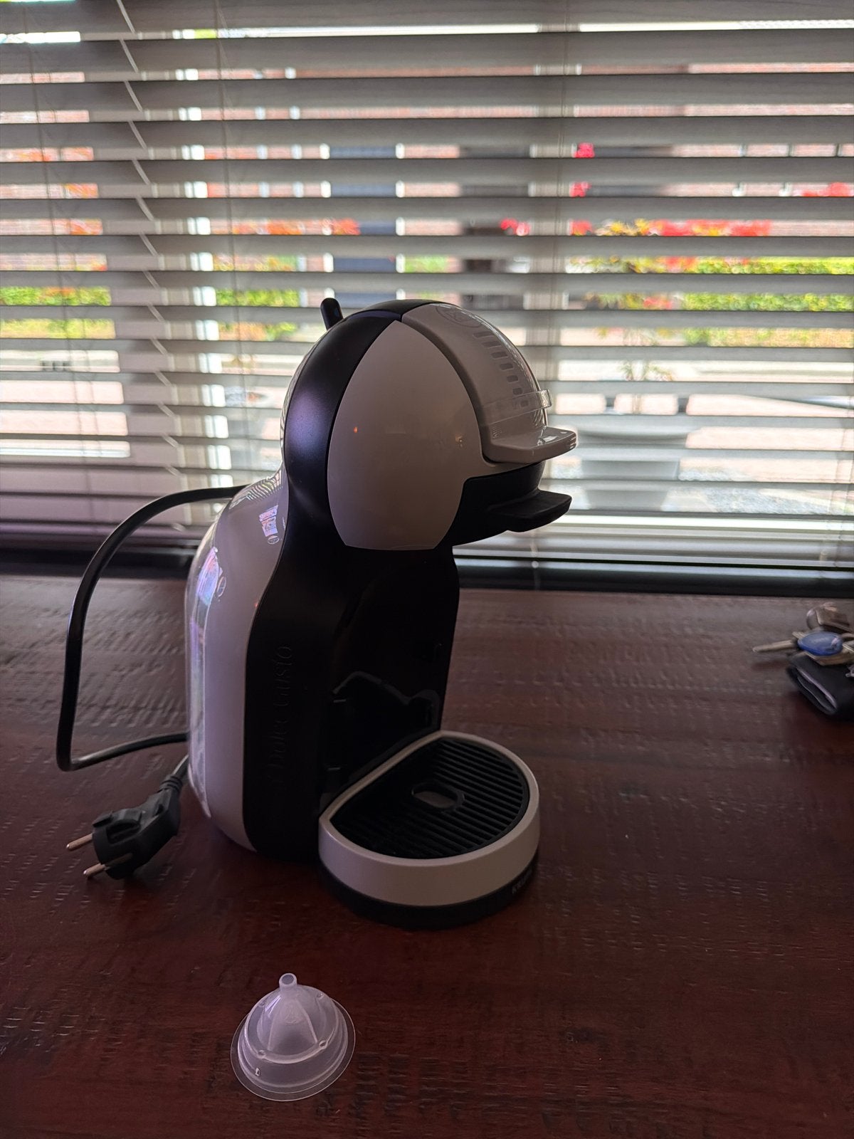 Nescafé Dolce Gusto Piccolo XS - Zwart/Grijs, Koffiemachine, Ophalen of Verzenden, Zo goed als nieuw, 1 kopje