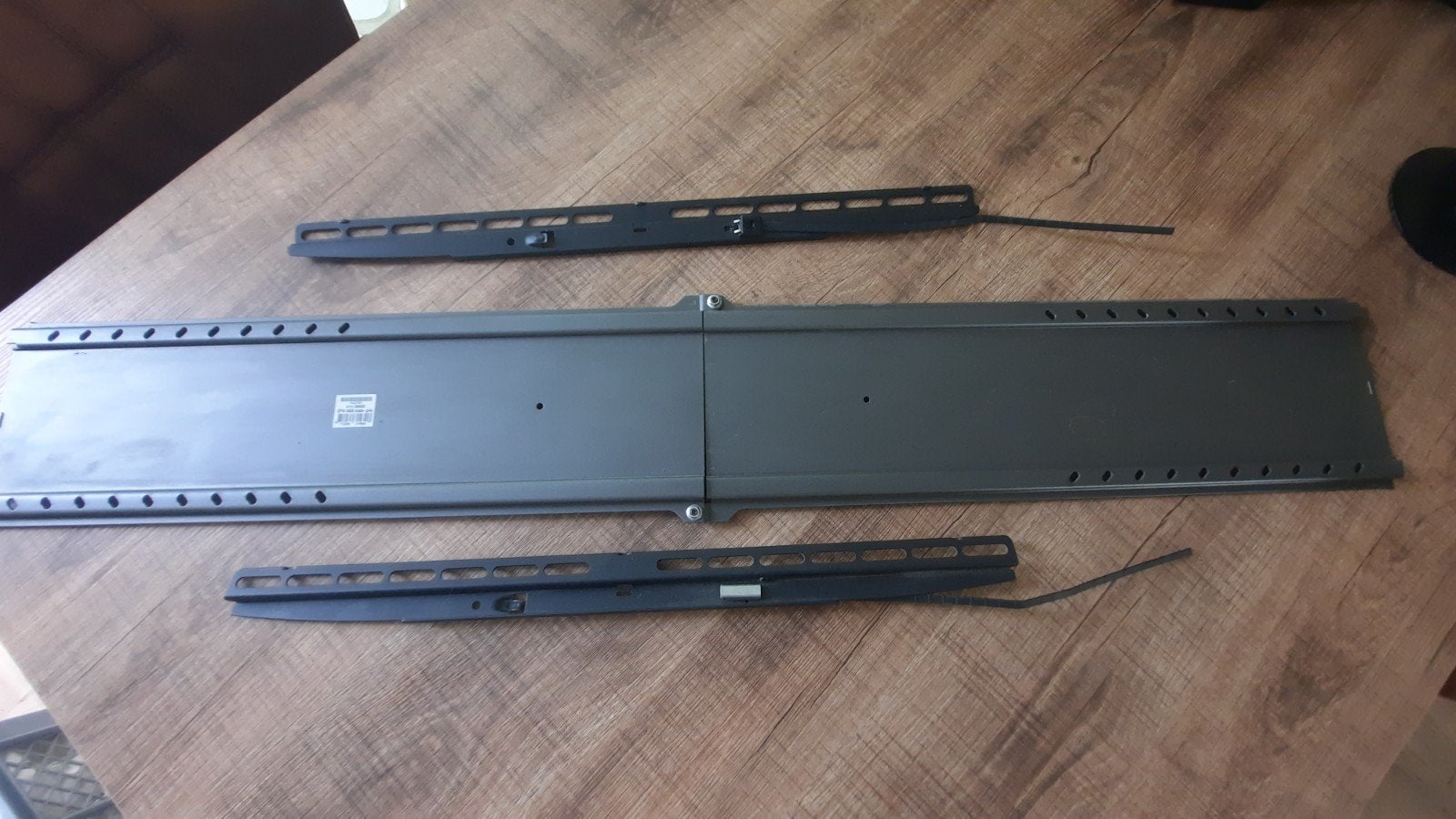 Vogel's EFW 8405 TV Muurbeugel Zwart-Grijs, Ophalen, Gebruikt