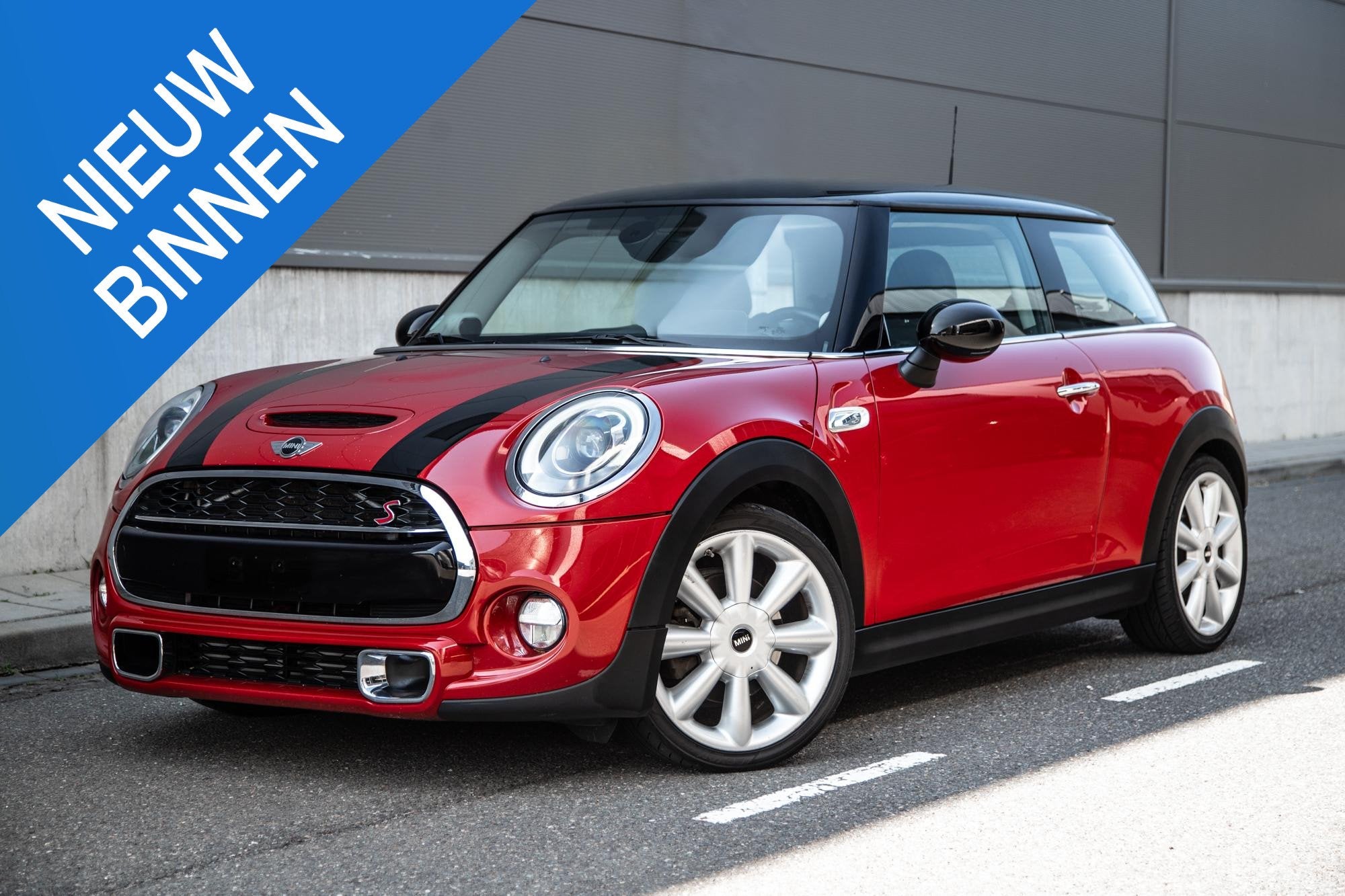 MINI Cooper S 2.0 3-Deurs | HUD | Camera | Harman/Kardon | L, Auto's, Mini, Voorwielaandrijving, Gebruikt, Zwart, 192 pk