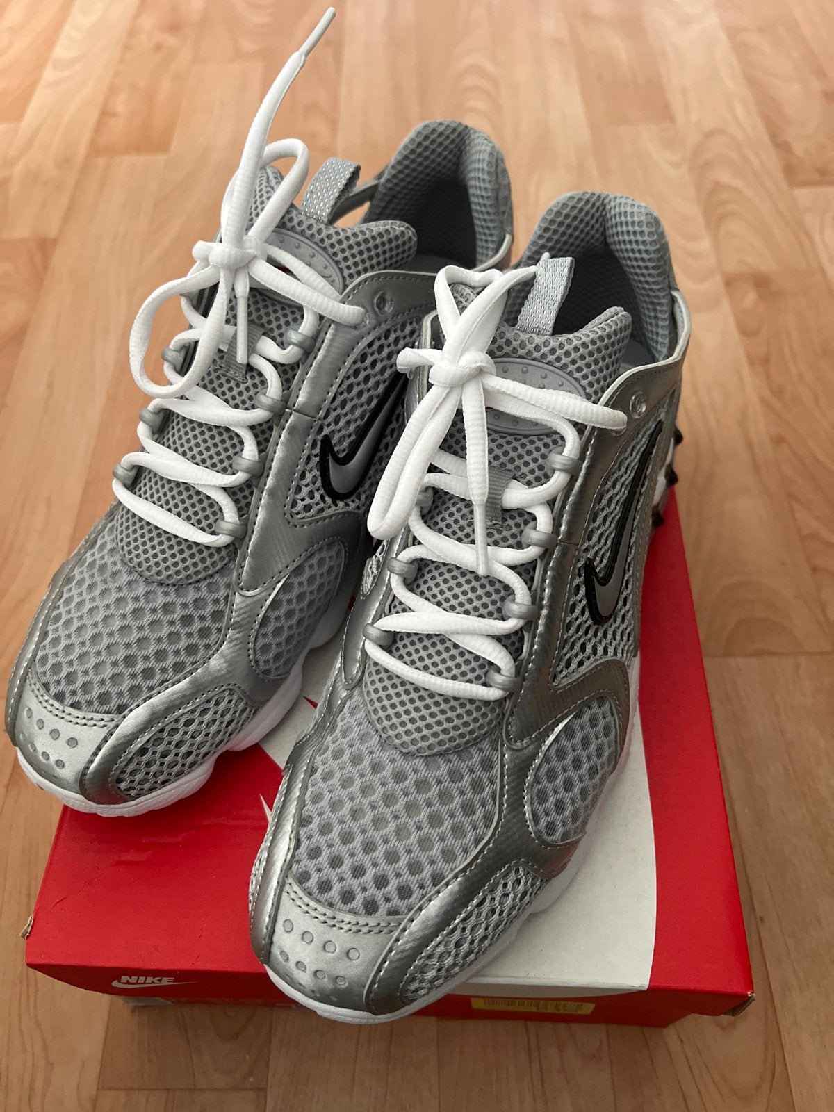 Nike Air Zoom Spiridon Cage 2 'Metallic Silver', Ophalen of Verzenden, Nieuw, Overige kleuren, Sneakers of Gympen