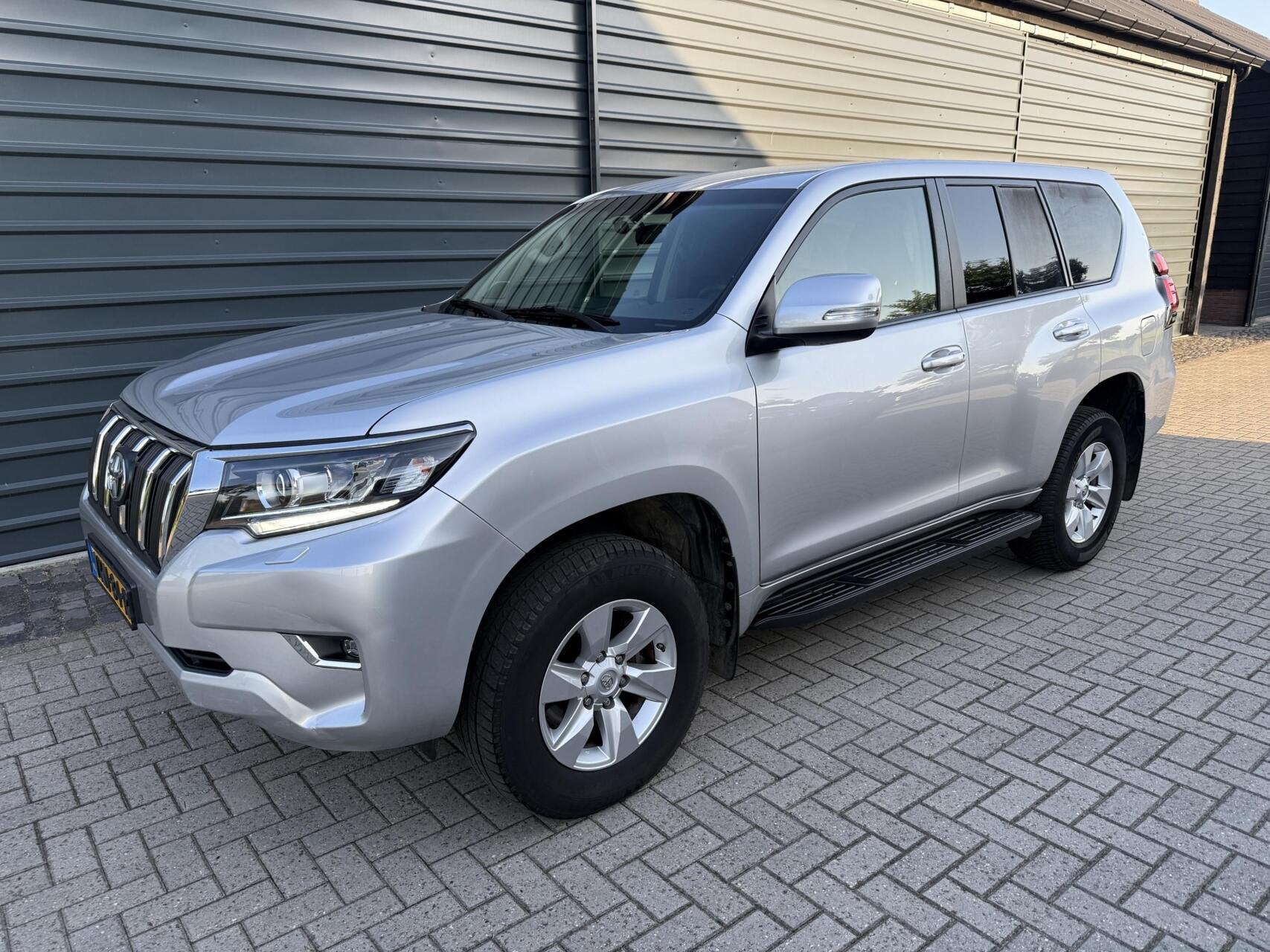 Toyota Land Cruiser 2.8 D-4D-F Challenger A/T Van Trekhaak, Automaat, Stof, Gebruikt, 4 cilinders