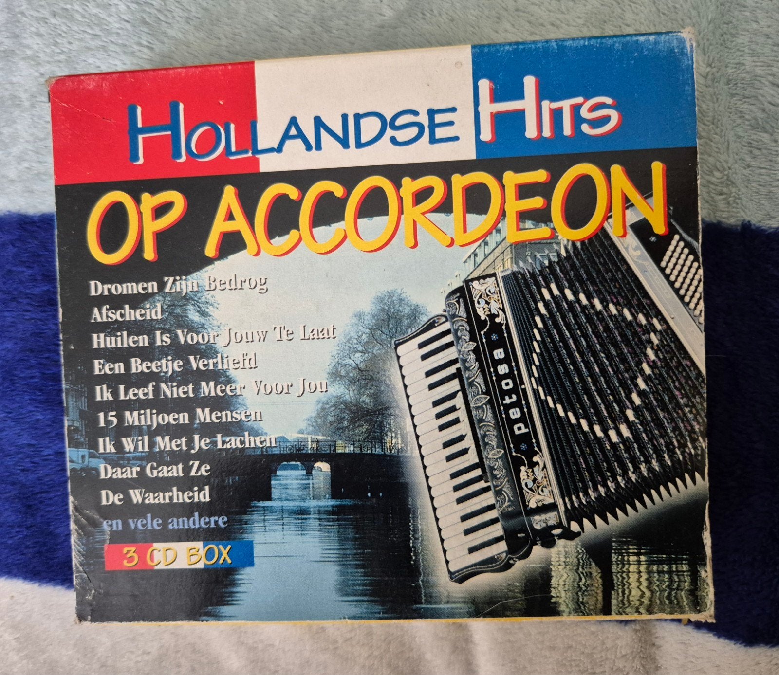 Te koop cd van hollanse hits op Accordeon zie foto, Cd's en Dvd's, Cd's | Nederlandstalig, Ophalen, Gebruikt, Overige genres