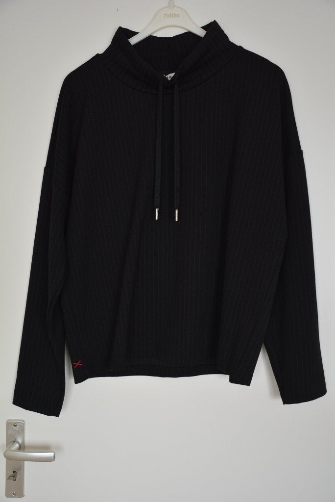 Nieuwe trui ANNA BLUE., Kleding | Dames, Ophalen of Verzenden, Nieuw, Maat 46/48 (XL) of groter, Zwart