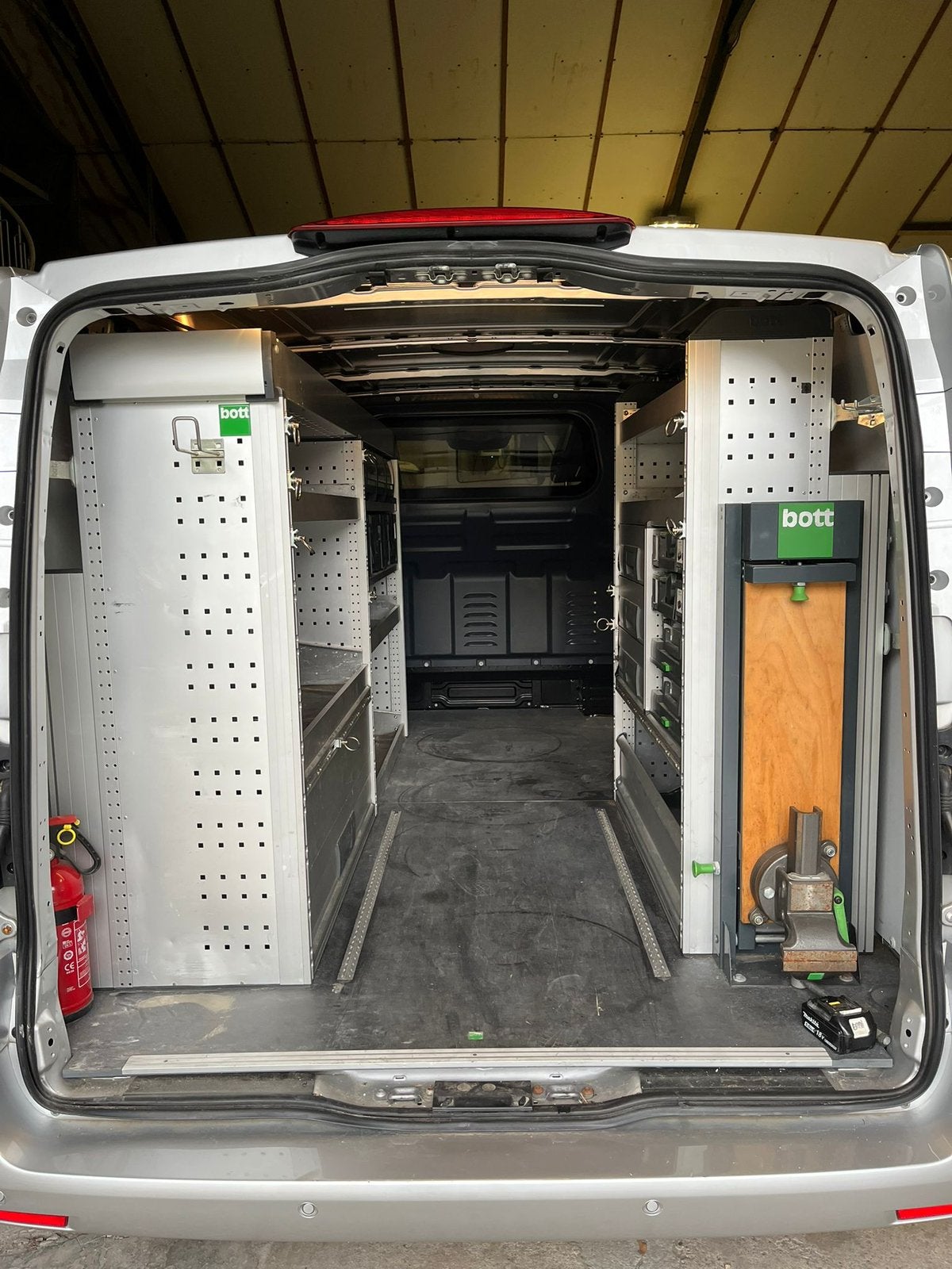 Bott bedrijfswagen inrichting, Ophalen, Gebruikt