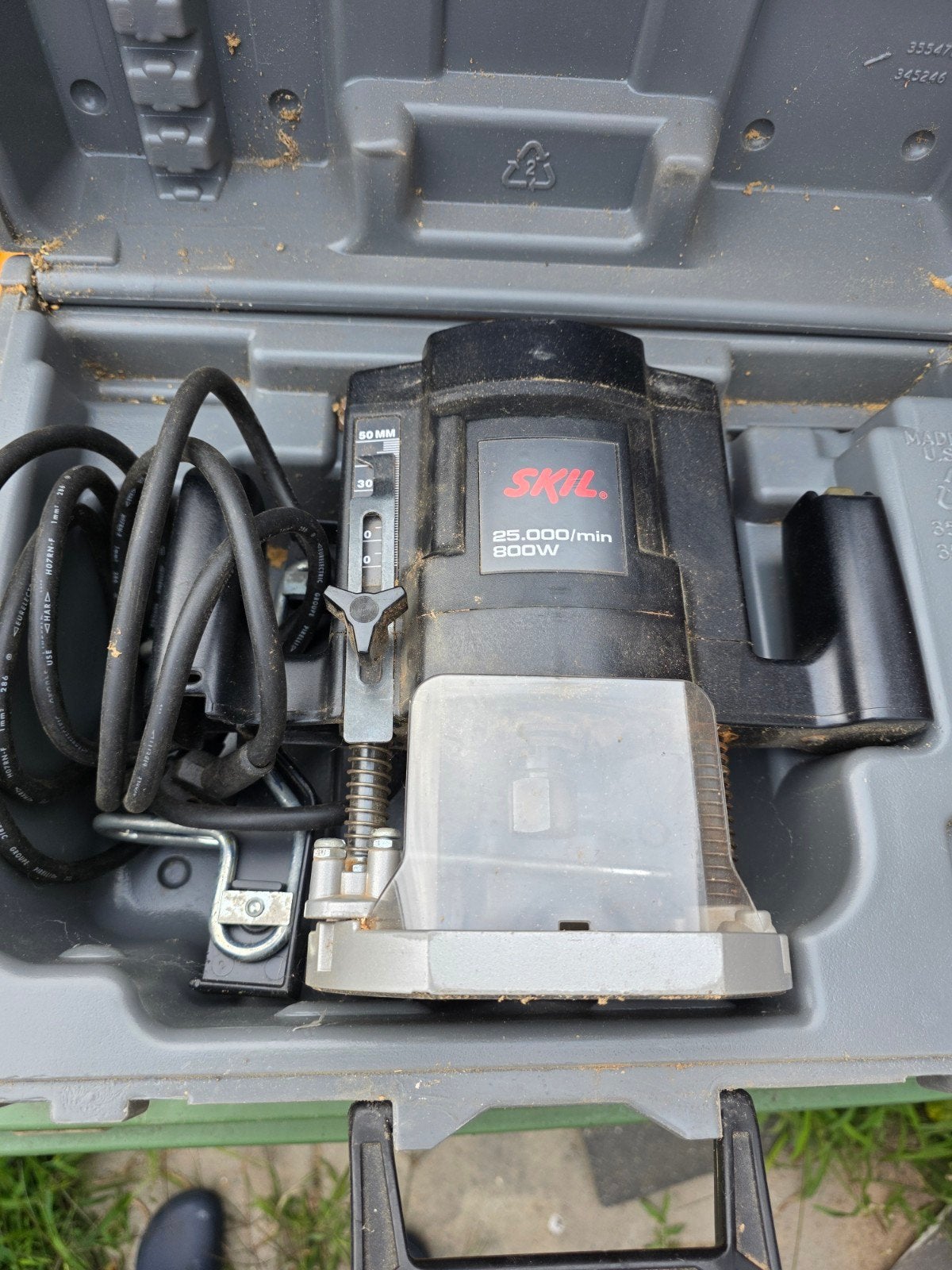 Skil bovenfrees 800 watt - Model 1835, Gebruikt, Ophalen of Verzenden, Skil, Bovenfrees