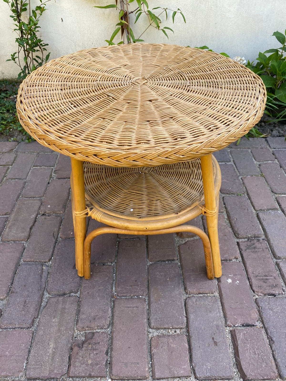 Rotan bijzettafel, Huis en Inrichting, Minder dan 55 cm, Gebruikt, Rond, Ophalen