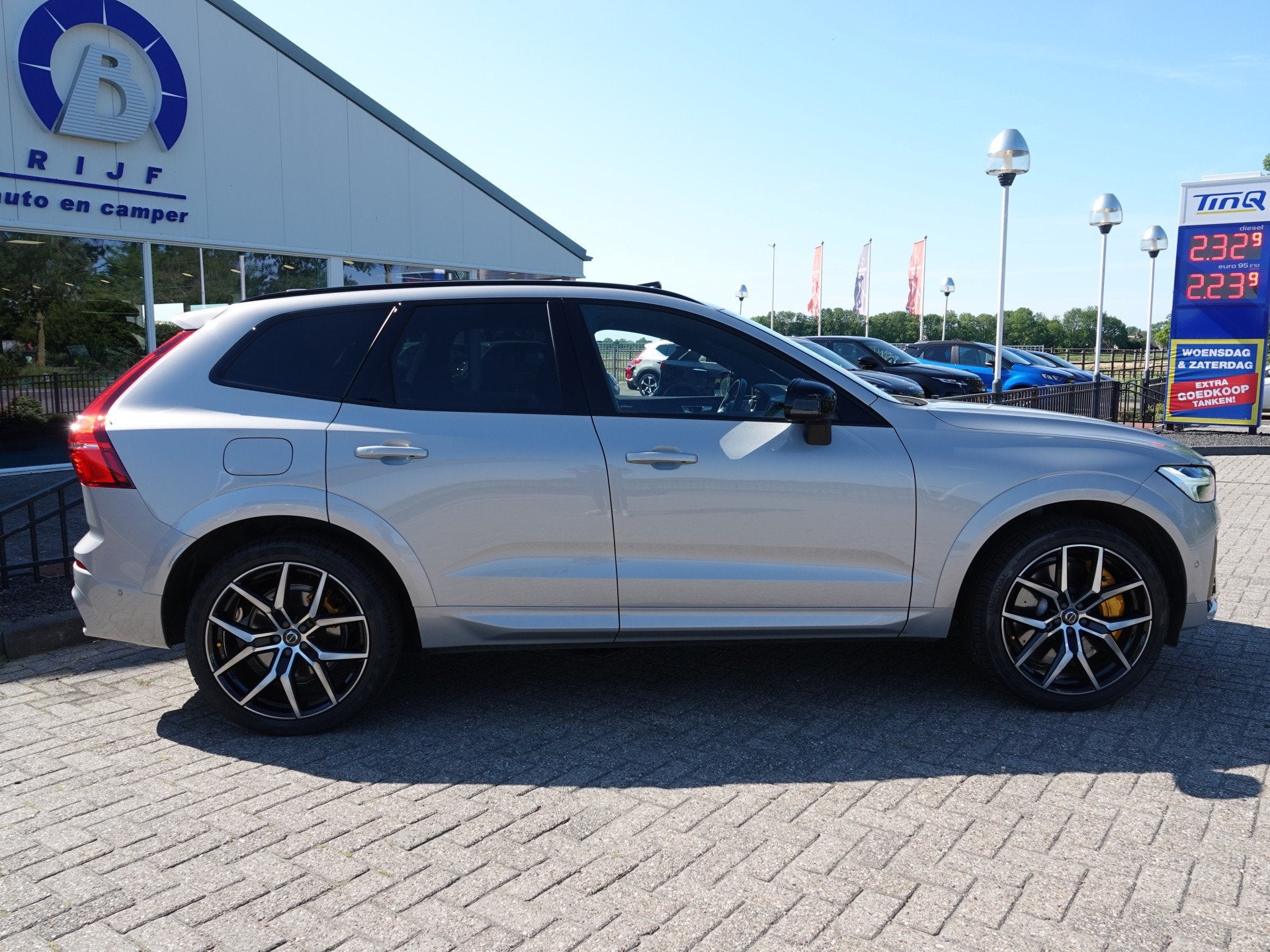Volvo XC60 2.0 T8 PHEV AWD Polestar Engineered B&W | ÖHLINS, Auto's, Automaat, Adaptive Cruise Control, Gebruikt, 2063 kg