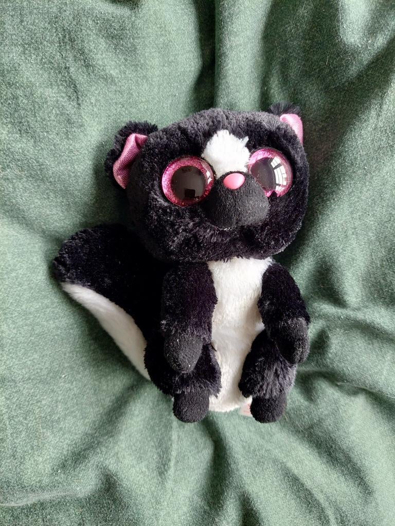 Ty Beanie Boo Flora het Stinkdier Knuffel, Overige typen, Zwart, Ophalen of Verzenden, Klein (minder dan 20 cm)