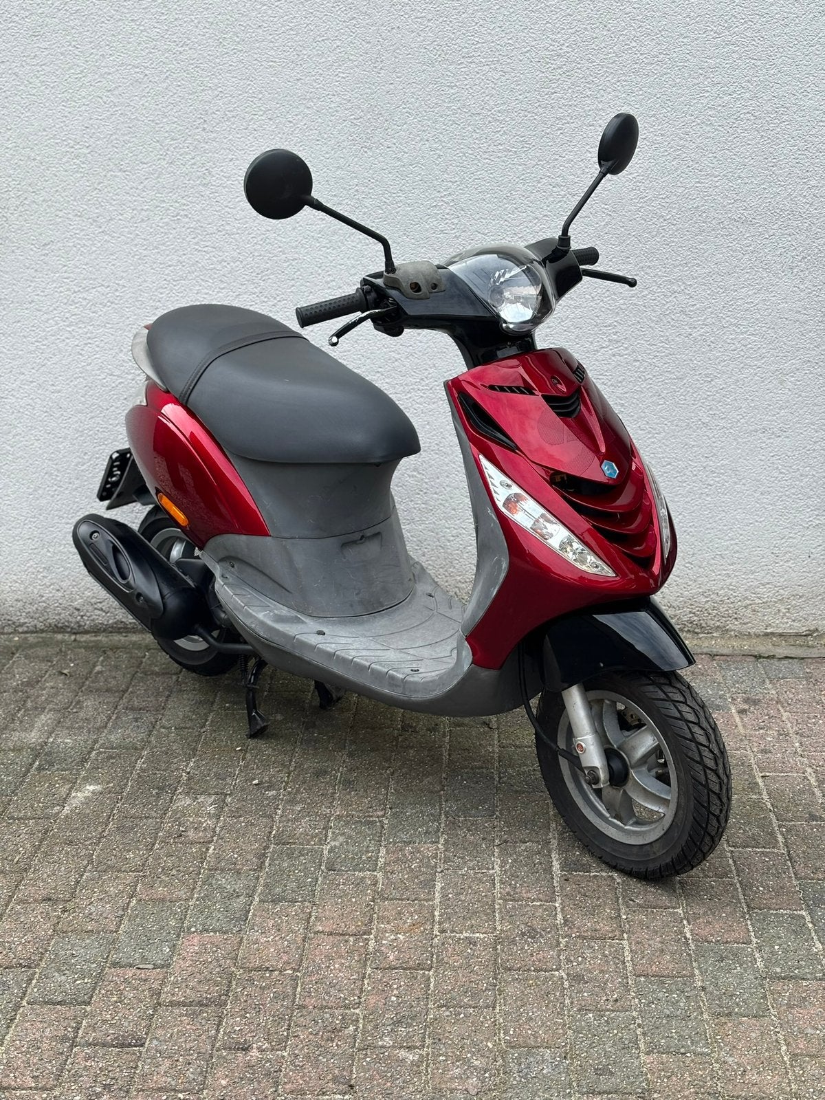 Zip 2005 LAGE KM’S, Ophalen, Zo goed als nieuw