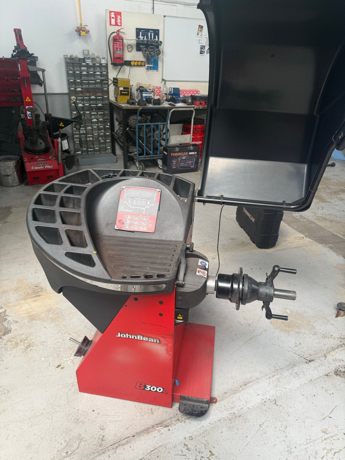 John Bean B300L Balanceermachine snap on, Ophalen, Gebruikt
