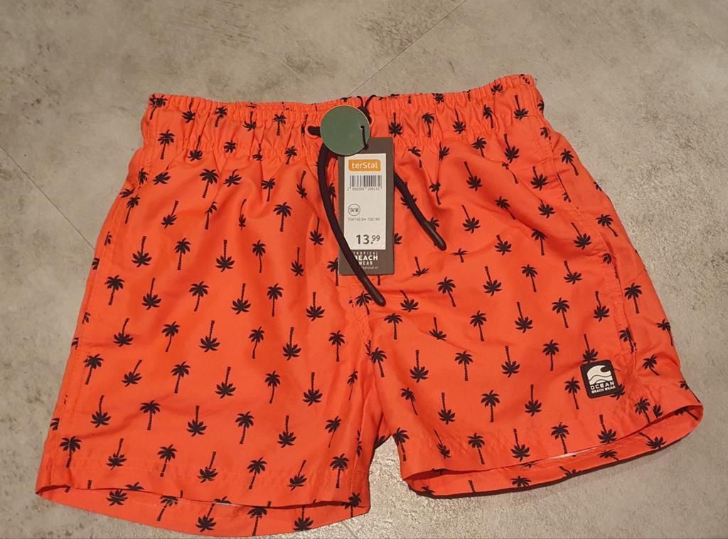 Nieuwe jongens zwembroek van ter stal, Kinderen en Baby's, Ophalen of Verzenden, Nieuw, Jongen, Sport- of Zwemkleding