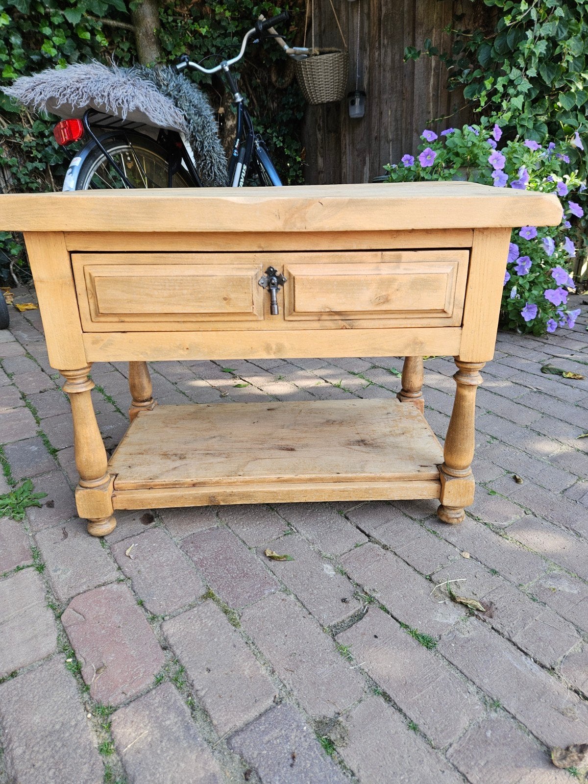 Rustieke houten kastje/ salontafeltje, Antiek en Kunst, Ophalen