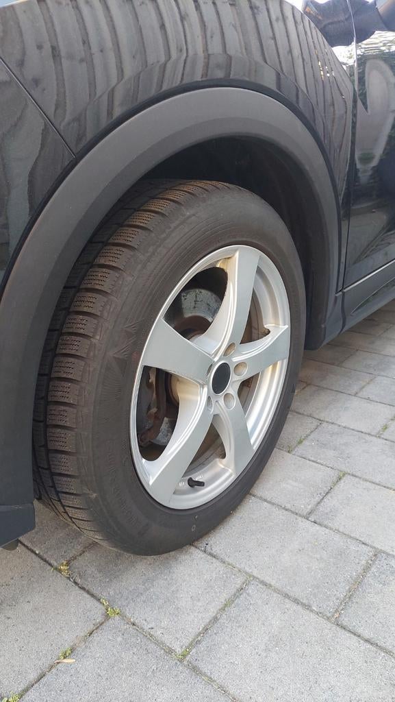 Dezent velgen 18 inch met winterbanden 225/55R18, Auto-onderdelen, Banden en Velgen, Ophalen, 18 inch, Velg(en), Winterbanden